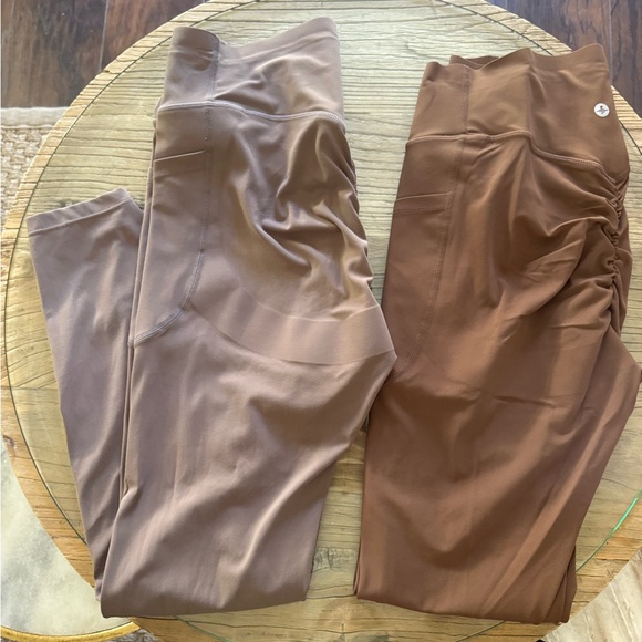 Halara UltraSculpt High Waisted Tummy Control Scrunch But Lifting Pocket Legging - Picture 4 of 6